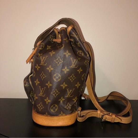 Louis Vuitton Authentic Montsouris MM Backpack:Date Code:(SP0928)w/COA/Dust Bag - Picture 9 of 15